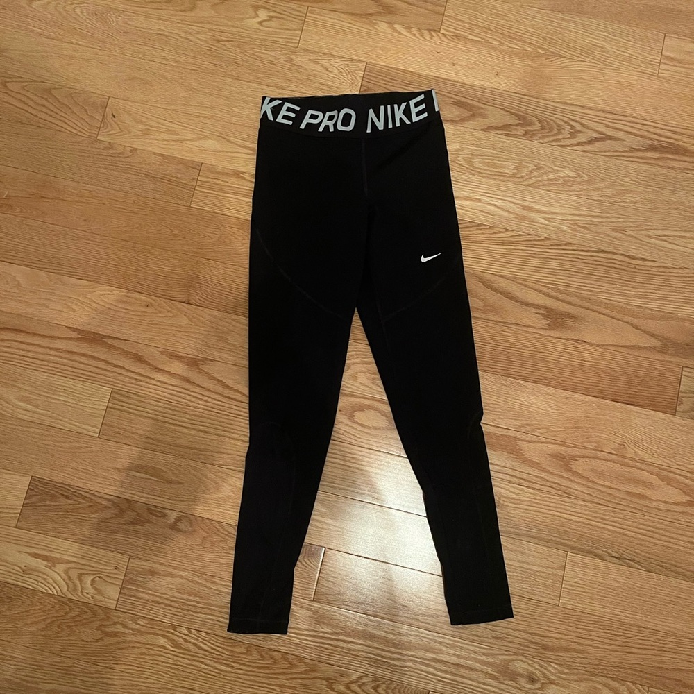 Nike Pro Leggings Size M Excellent Condition